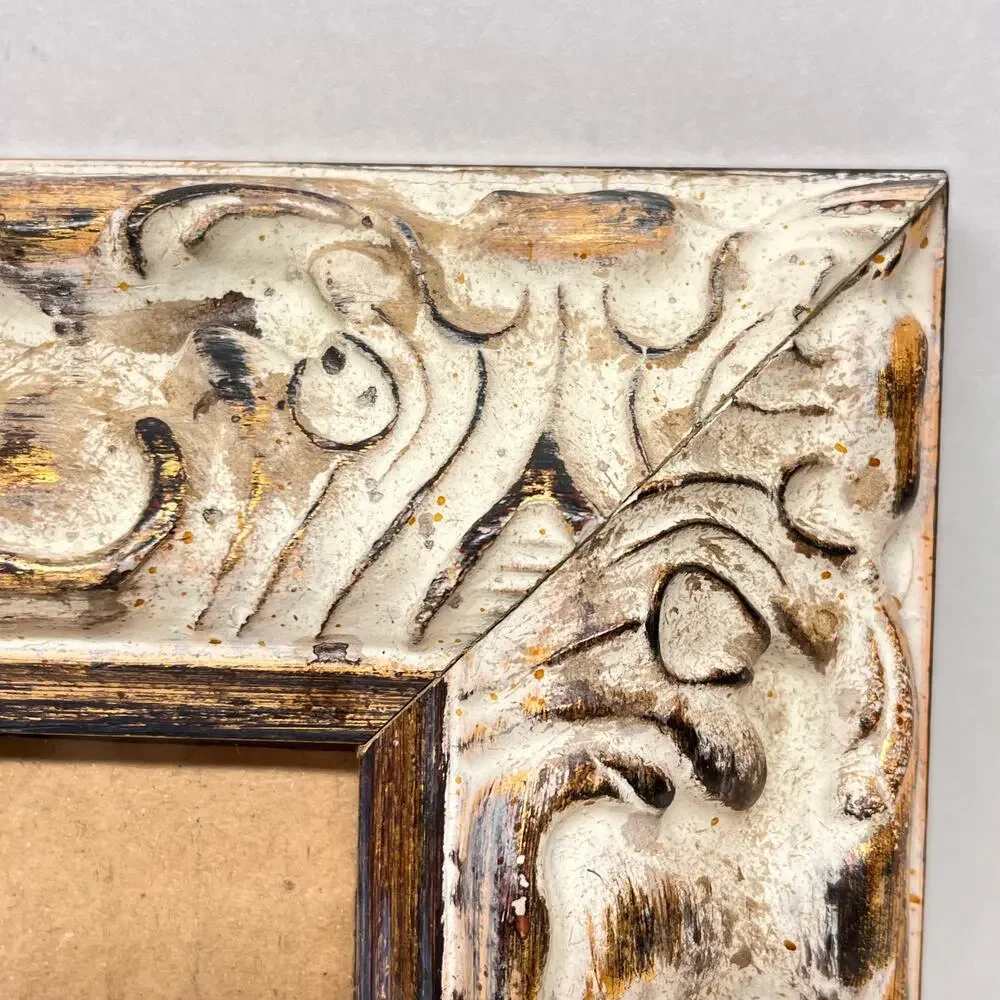 Baroque Style Chunky Photo Wall Frame